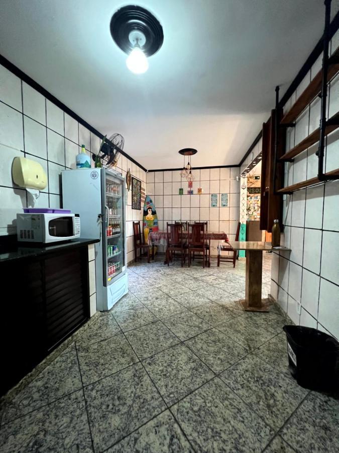Chamos Hostel Cultural Арраял-ду-Кабу Екстер'єр фото
