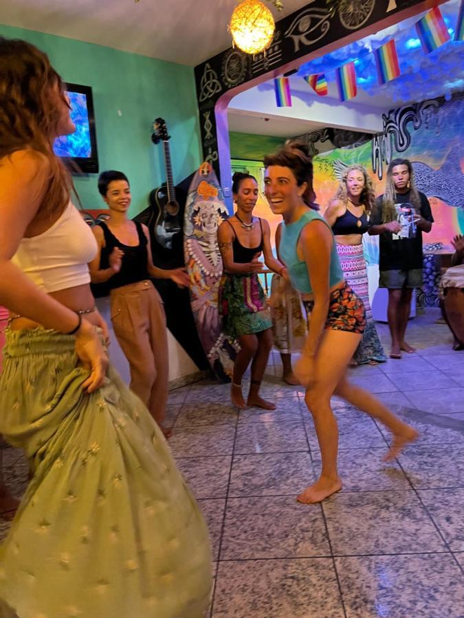 Chamos Hostel Cultural Арраял-ду-Кабу Екстер'єр фото