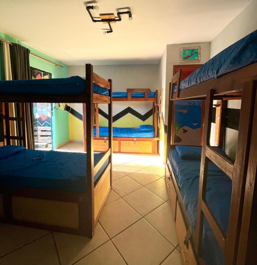 Chamos Hostel Cultural Арраял-ду-Кабу Екстер'єр фото